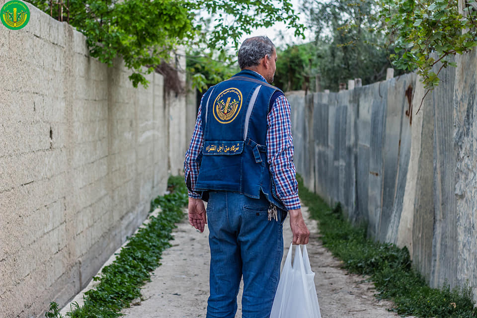مازلنا مستمرين في توزيع وجبات إفطار صائم✨